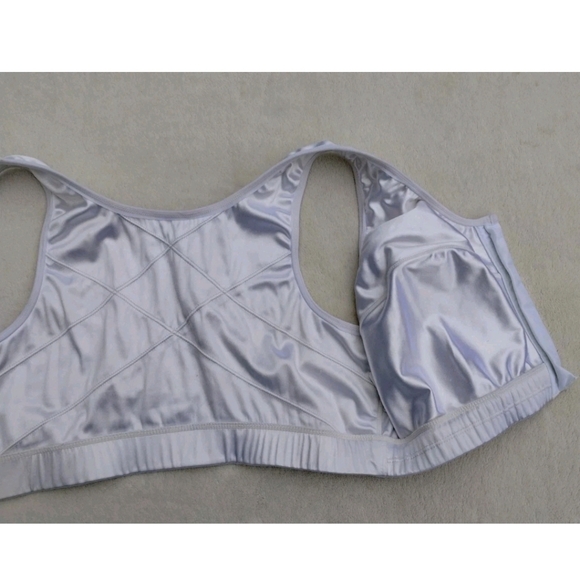 Enell Women's High Impact Sports Bra White Size 6 Minimizing Comfort Straps - Picture 10 of 10